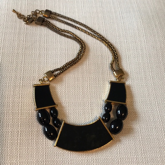 Statement necklace. Rustic look. - Picture 2 of 3